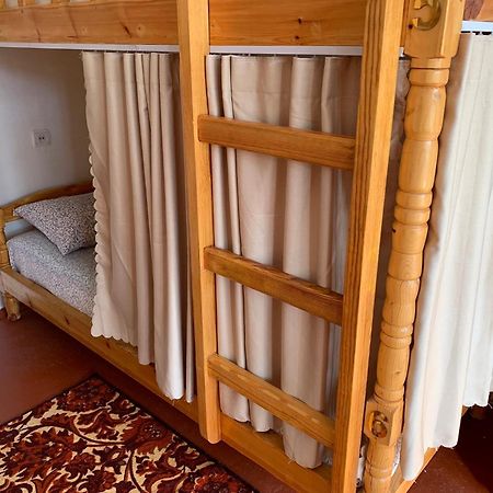 Salom Hostel Panjakent Eksteriør billede