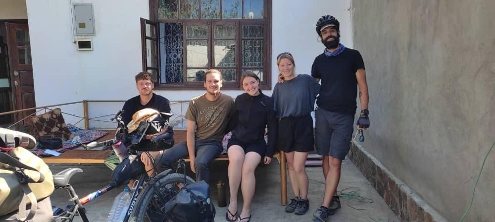 Salom Hostel Panjakent Eksteriør billede